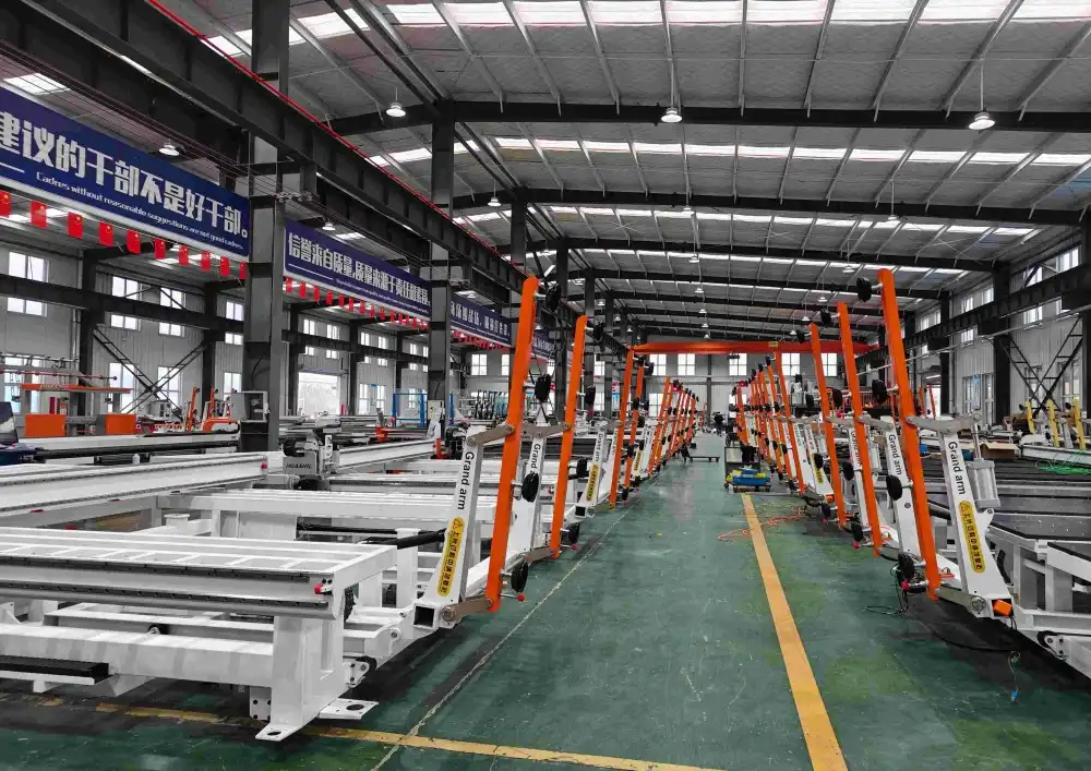 Màquina de tall de miralls CNC