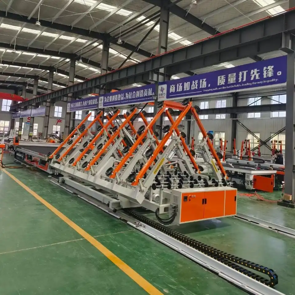 Mobile glass cutting machines