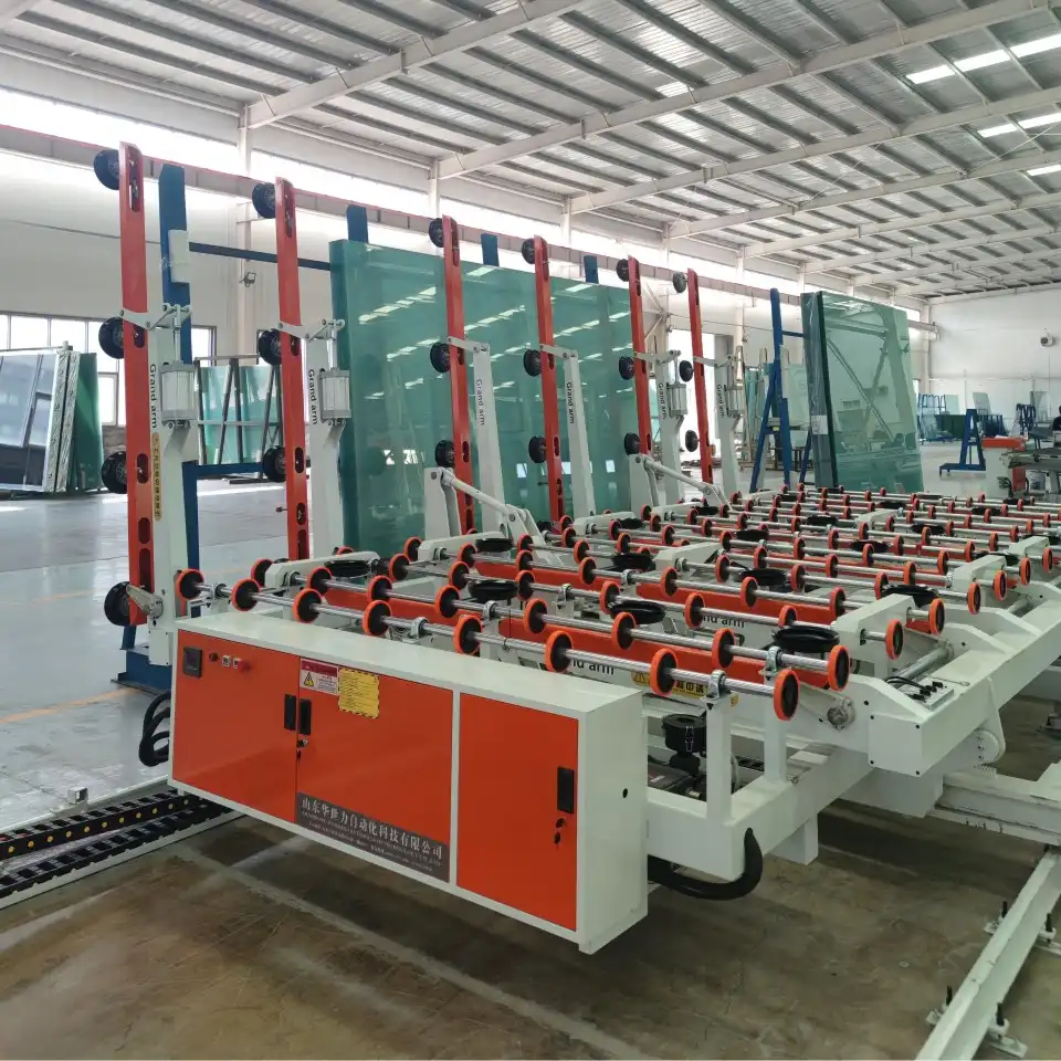 Mobile glass cutting machines