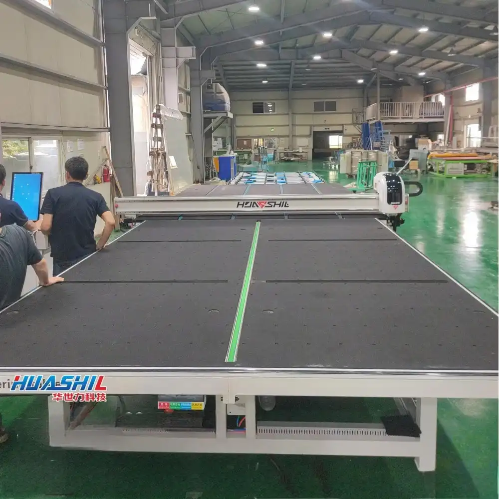 Αυτόματες γραμμές κοπής γυαλιού για γυαλί χαμηλής εκπομπής Αυτόματες γραμμές κοπής γυαλιού για γυαλί χαμηλής εκπομπής